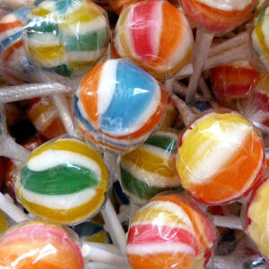 Striped swirled round candy suckers
